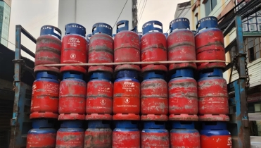 শুল্ক কমায় দাম কমল এলপিজি সিলিন্ডারের